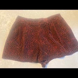 High waisted lightweight shorts